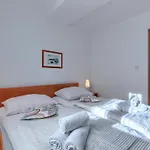 Teo-2 By Interhome Lejlighed Labin (Istria)