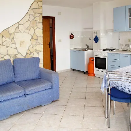 Teo - Lbn154 By Interhome Appartement